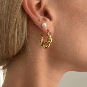 TWISTED HOOPS - MANORY